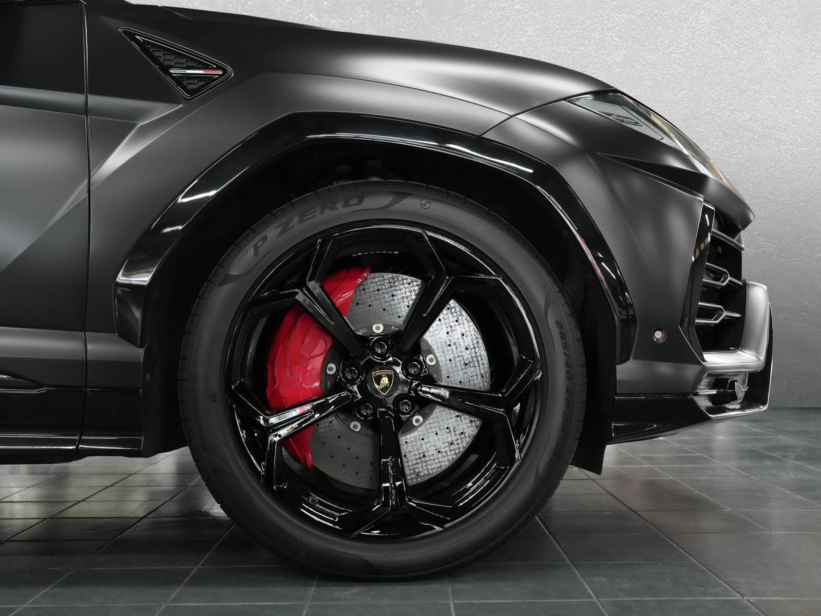 Lamborghini Urus - B&O 3D|ADAS|Sitzbelüftung+Massage|Pano foto 24
