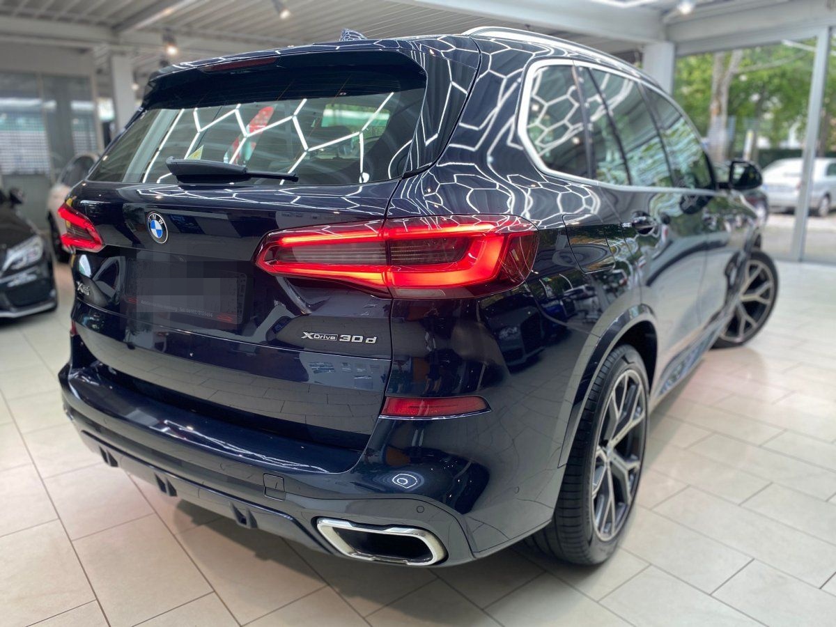 BMW X5 xDrive30d M Sport HeUp Leder Navi Pano RueFaK foto 7