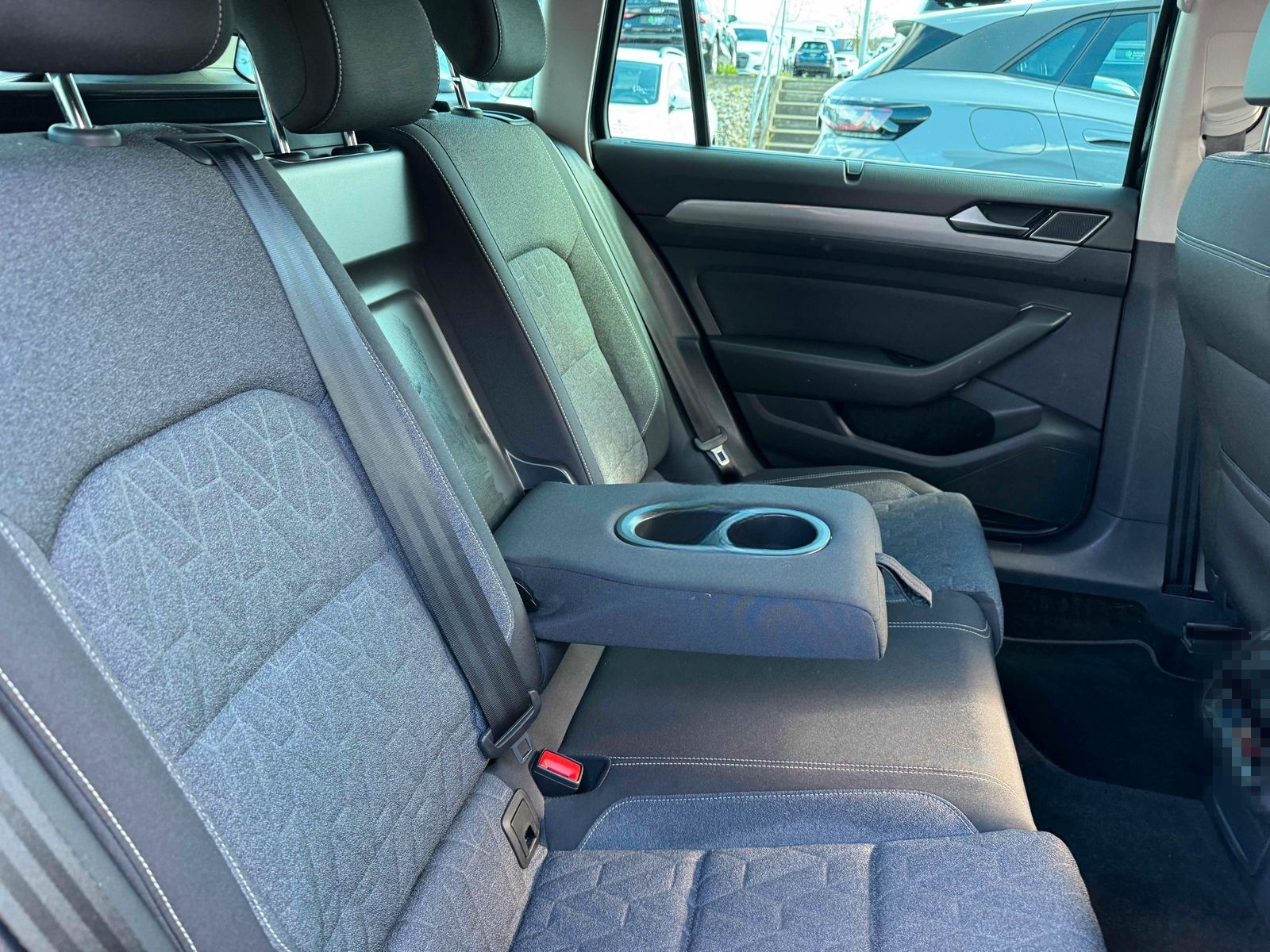 Volkswagen Passat Variant Busin. 2.0 TDI DSG AHK ACC IQ KAM foto 14