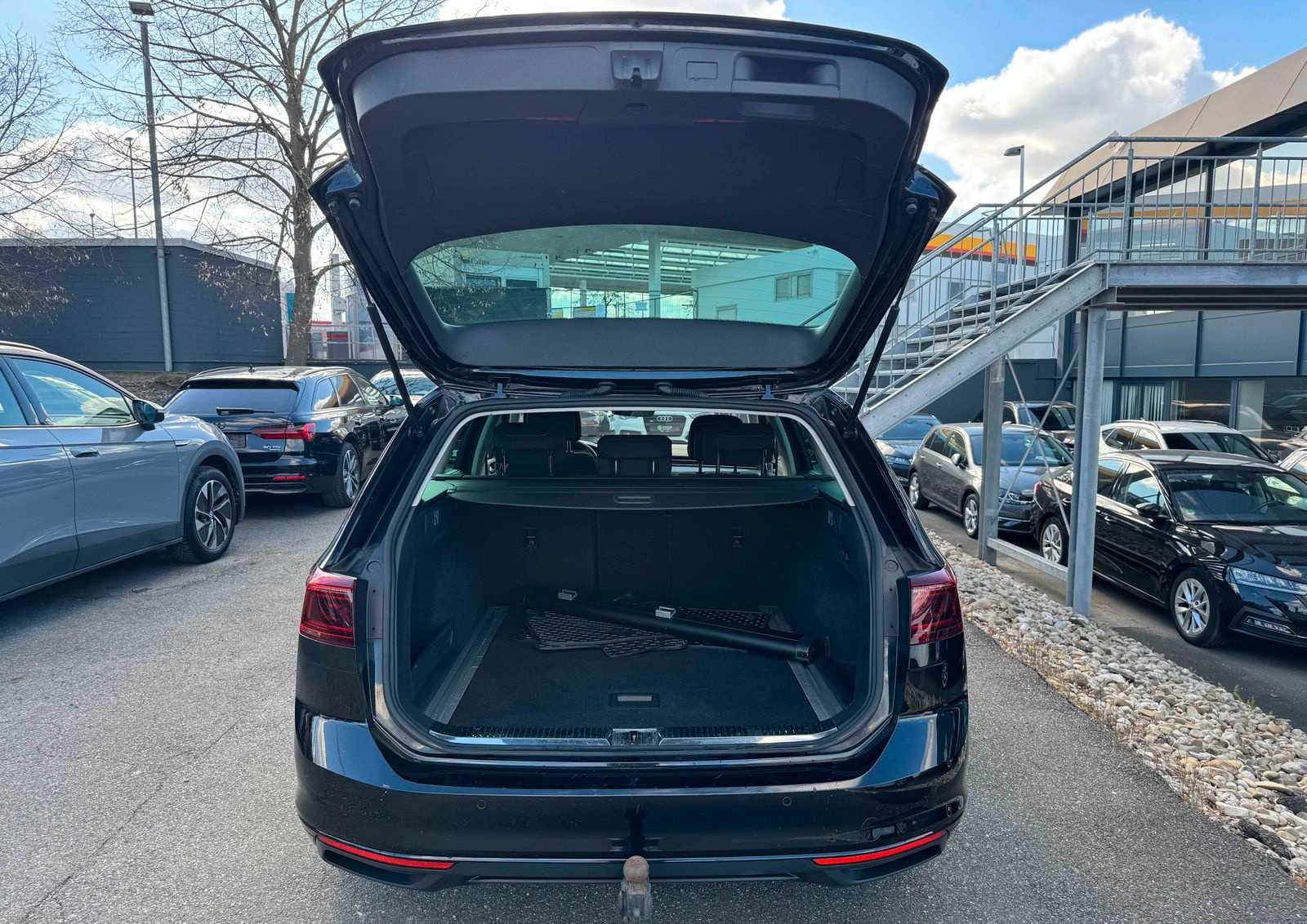 Volkswagen Passat Variant Busin. 2.0 TDI DSG AHK ACC IQ KAM foto 9