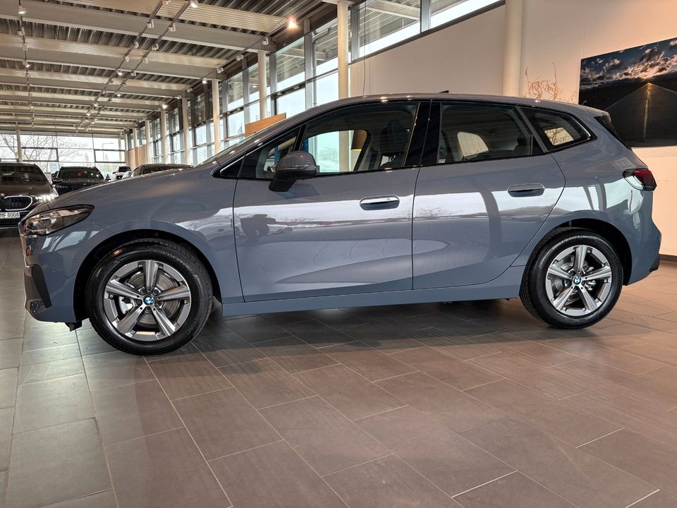 BMW 220d Active Tourer Steptronic DCT Navi DSG foto 3