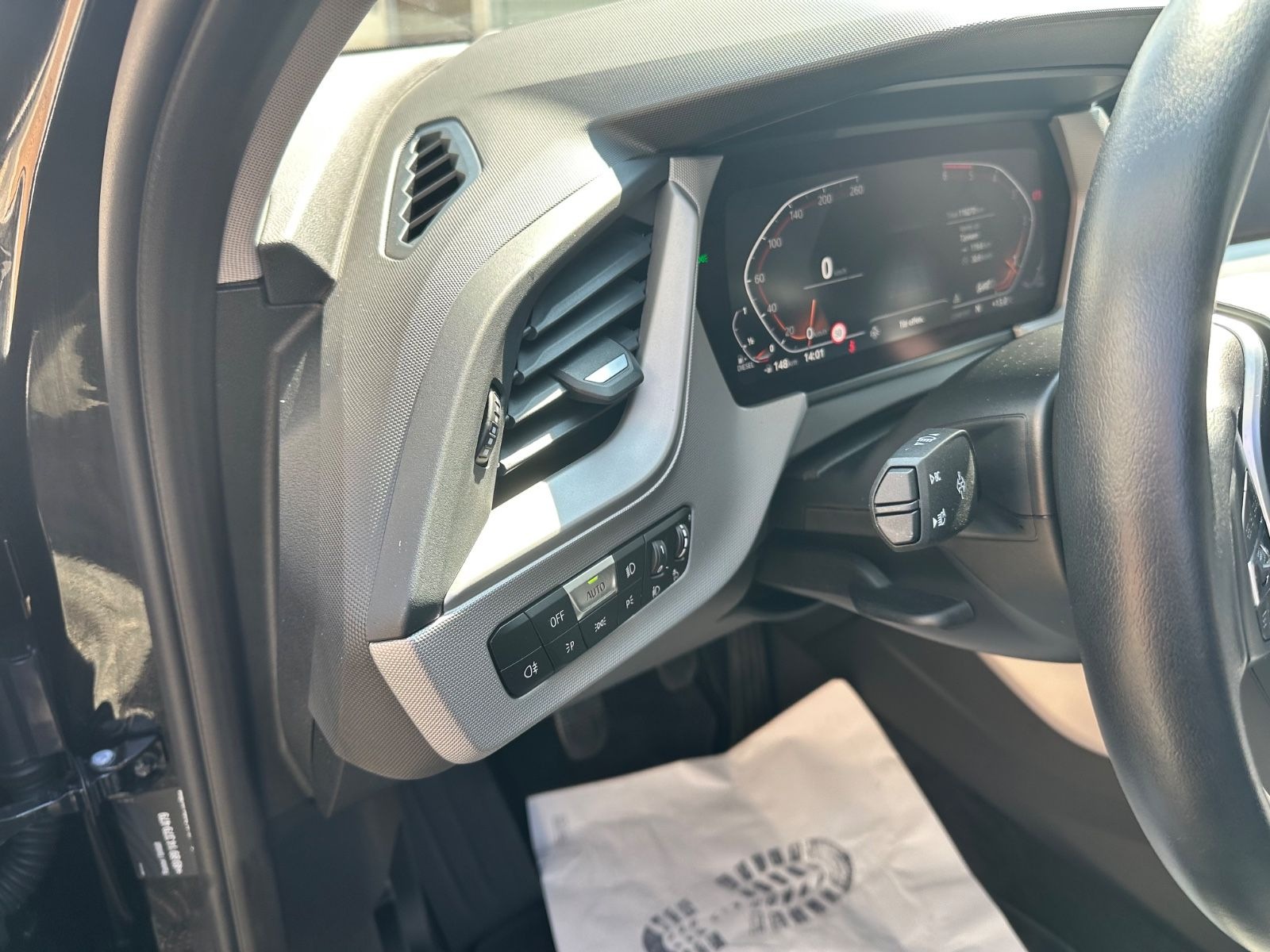 BMW 118 d/LED/navi/temp/pdc foto 7