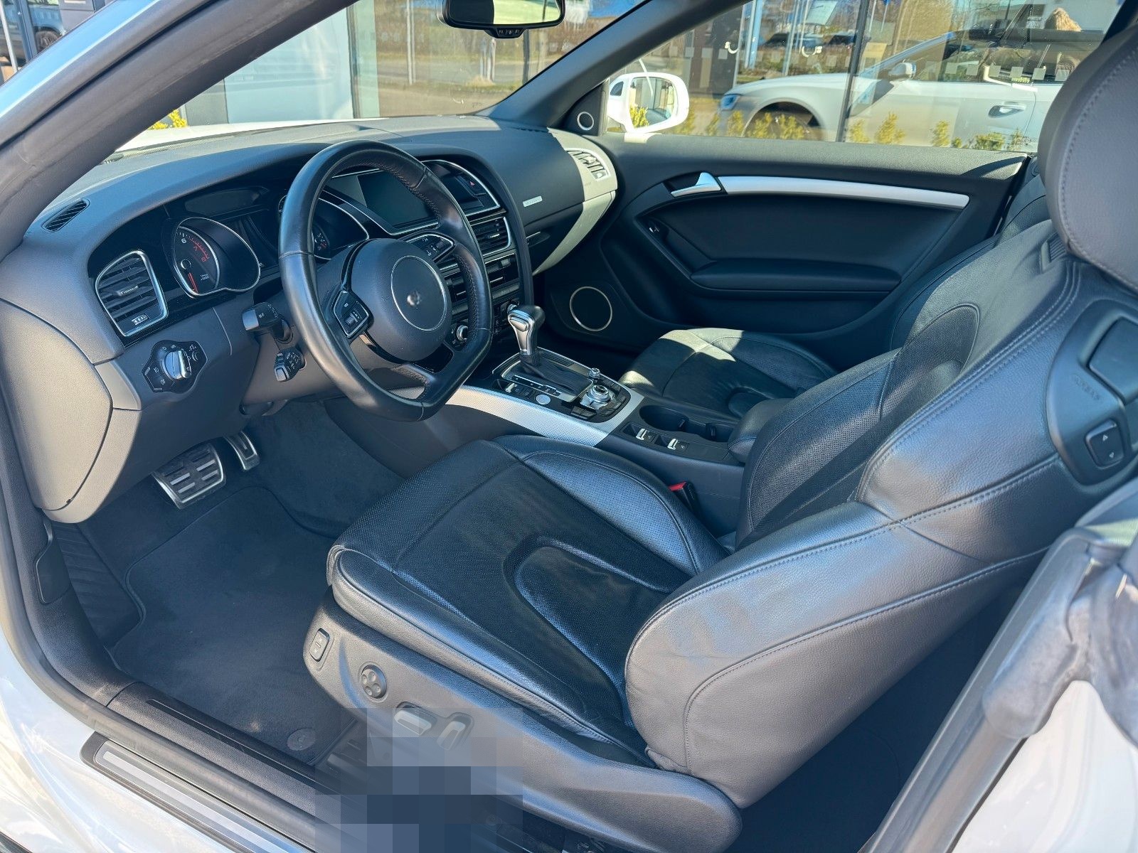 Audi A5 Cabriolet 2.0 TFSI quattro foto 5