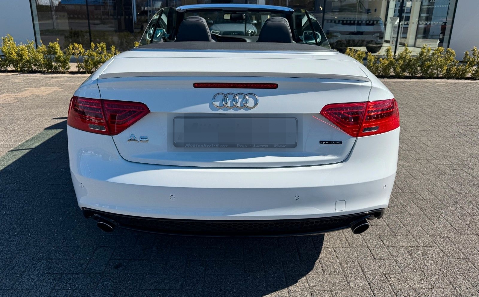 Audi A5 Cabriolet 2.0 TFSI quattro foto 8