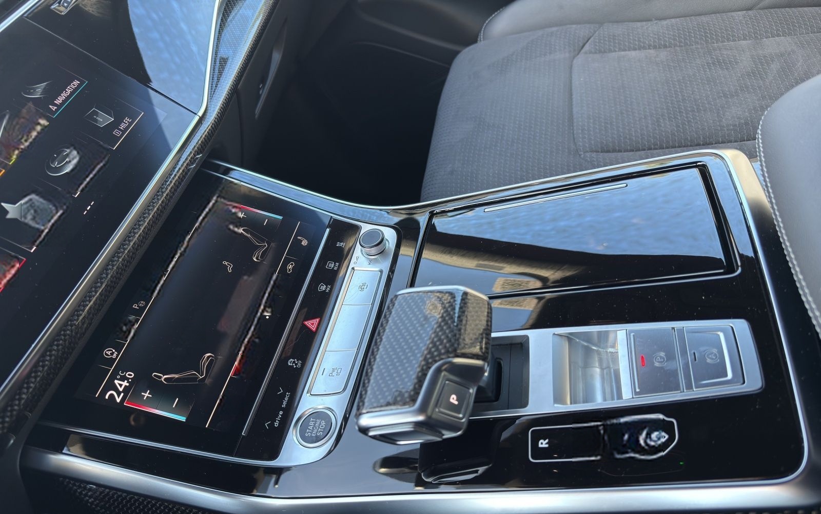 Audi Q8 50 TDI Q S LINE COMPETITION + LM23 PANO KAMER foto 11