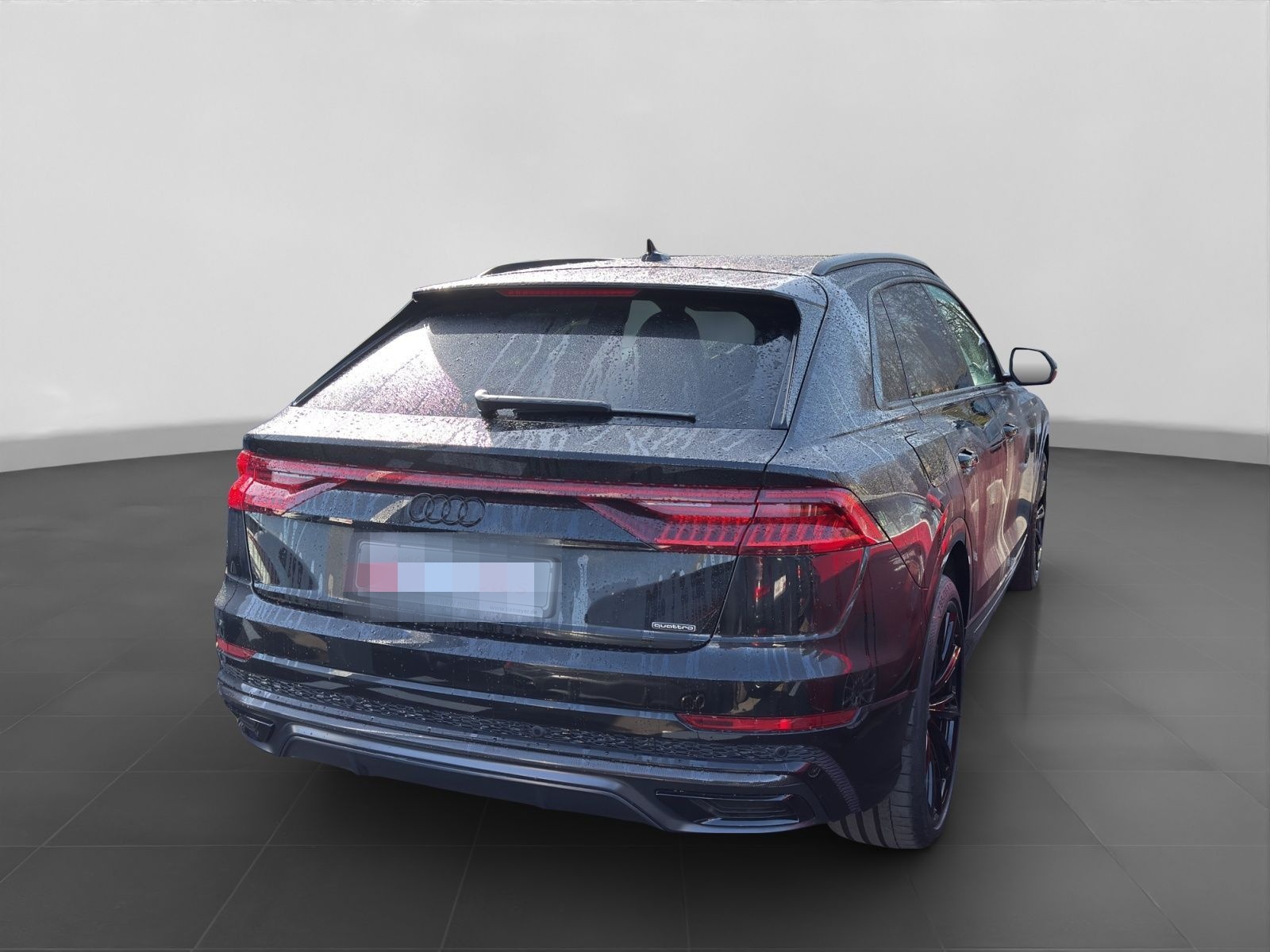 Audi Q8 50 TDI Q S LINE COMPETITION + LM23 PANO KAMER foto 3