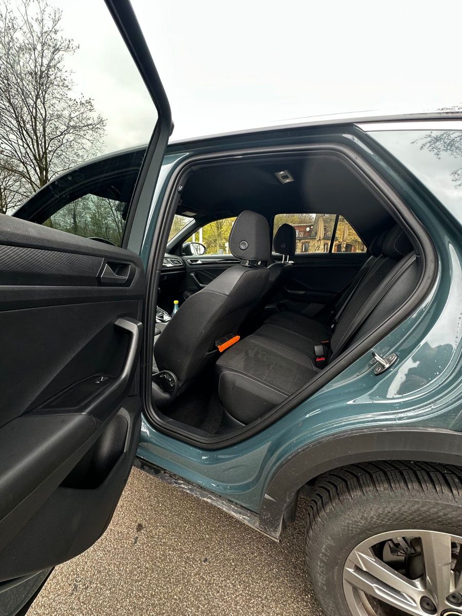 Volkswagen T-Roc foto 12