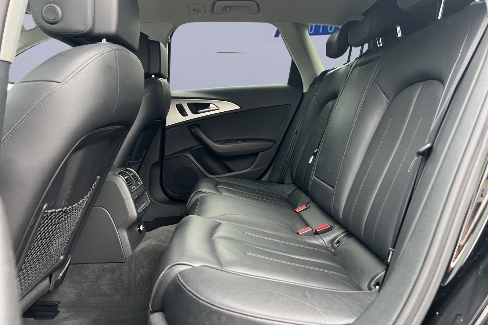 Audi A6 Avant 2.0 TDI ultra*LEDER*MATRIX LED*SHZ*AHK* foto 16