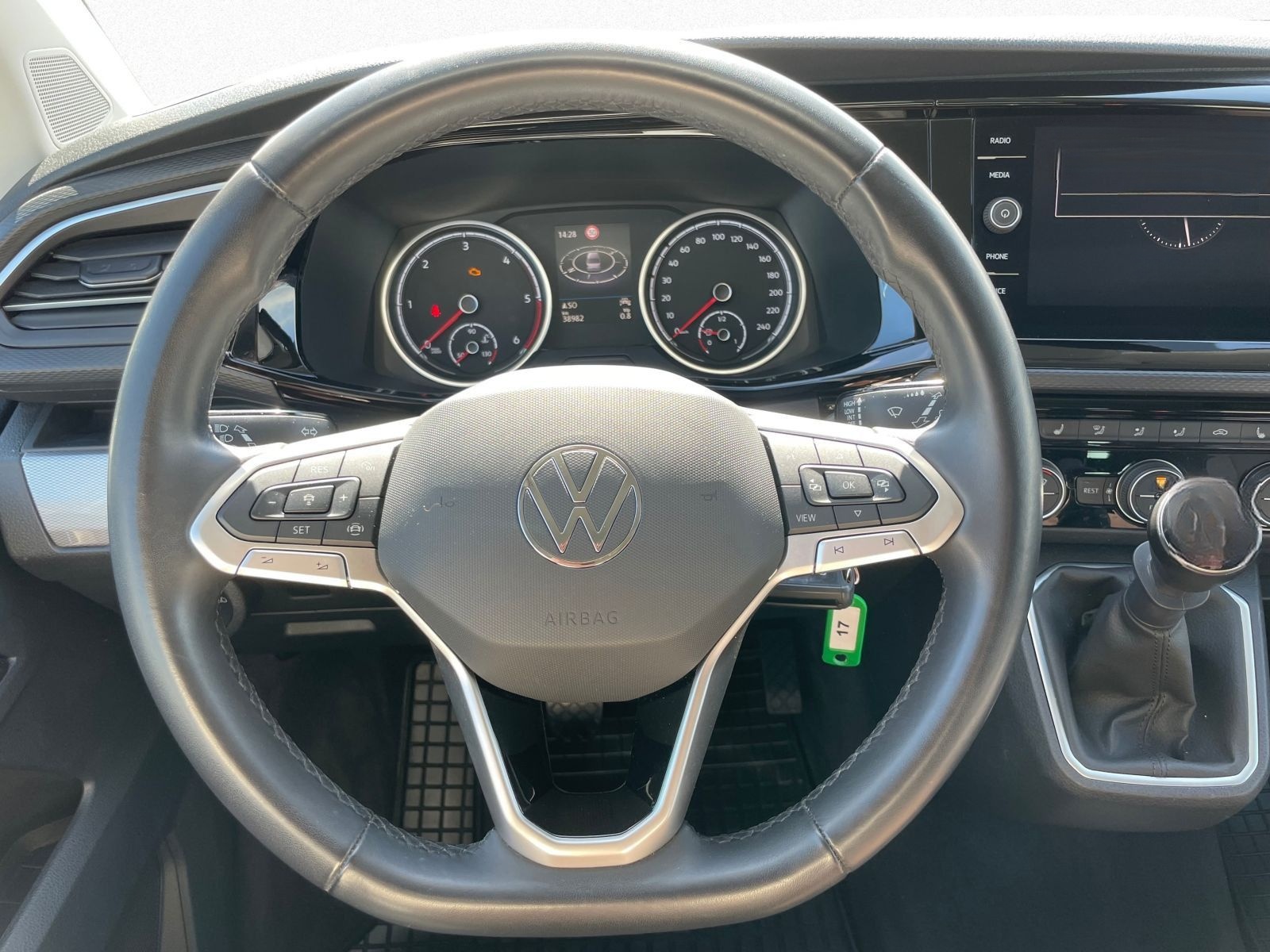 Volkswagen T6.1 Multivan Gen.Six 2.0 TDI ACC Klima Navi LMF foto 8