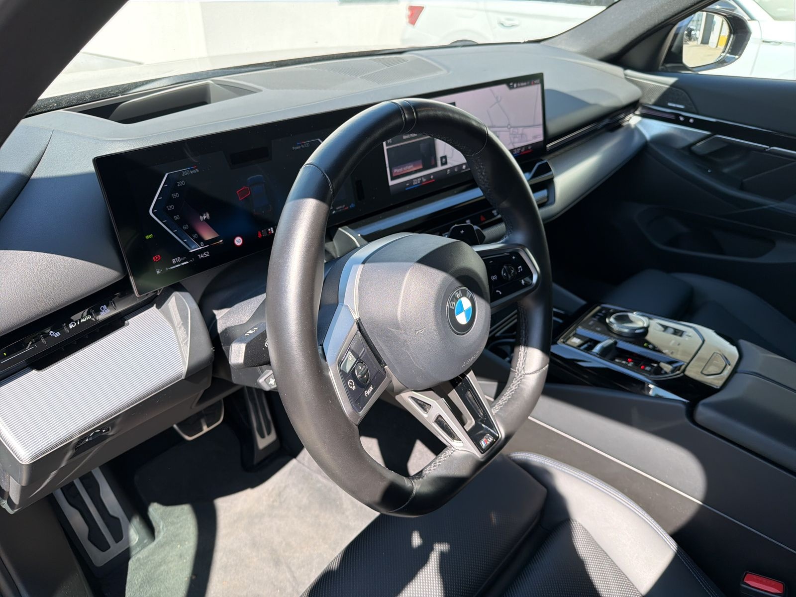 BMW 520d Limousine AHK SHZ HiFi foto 23