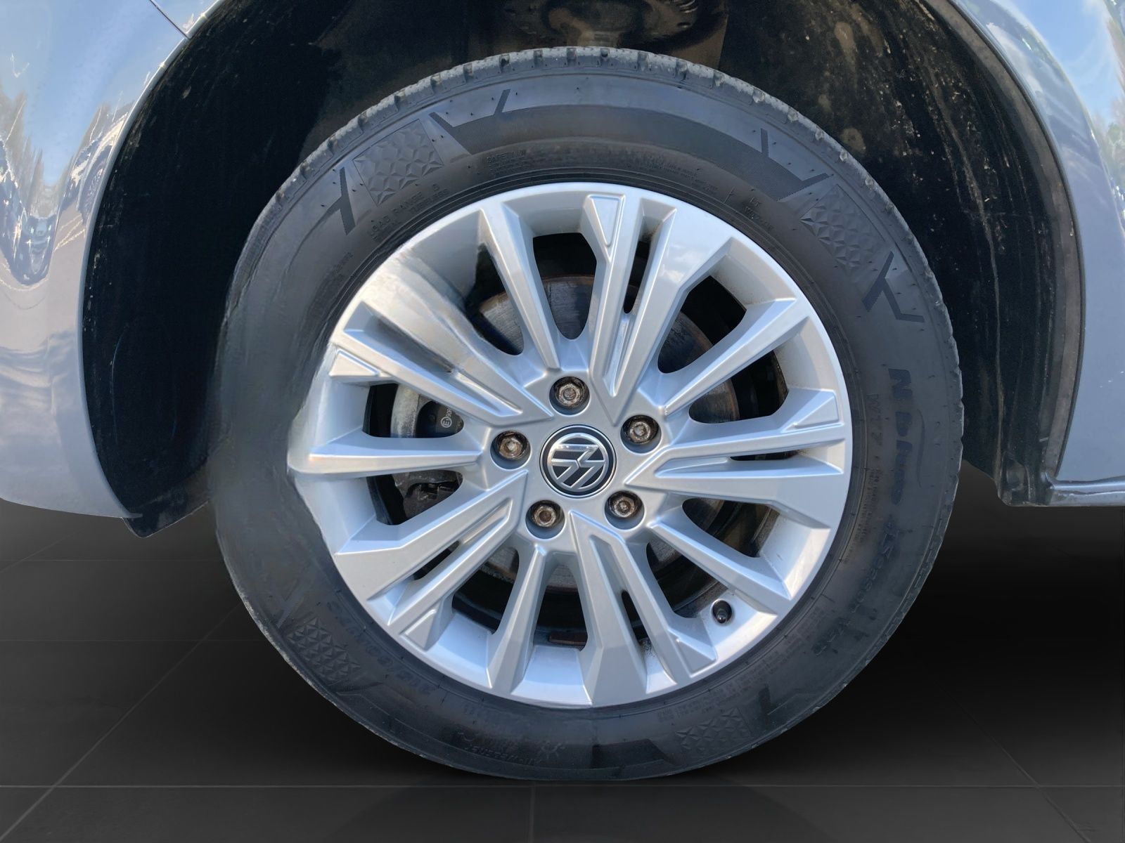 Volkswagen T6.1 Multivan 2.0 TDI DSG GENERATION SIX AHK KAM foto 7