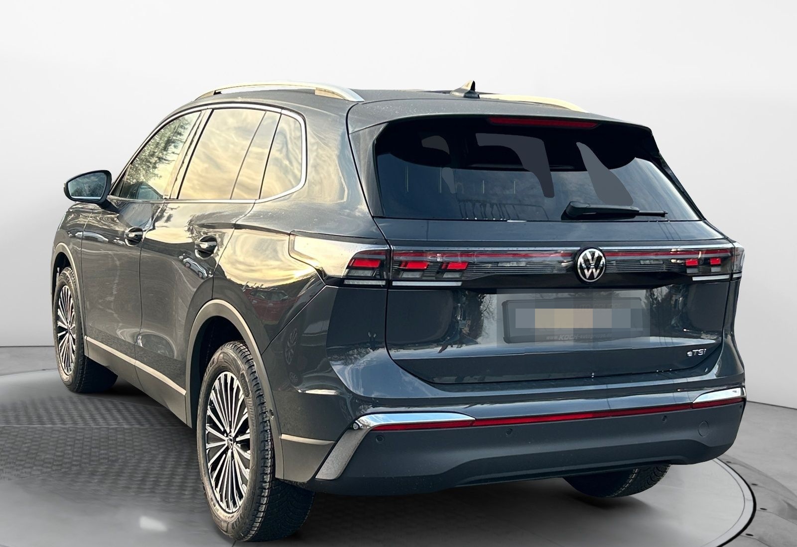 Volkswagen Tiguan 1.5eTSI Elegance DSG Navi LED foto 4