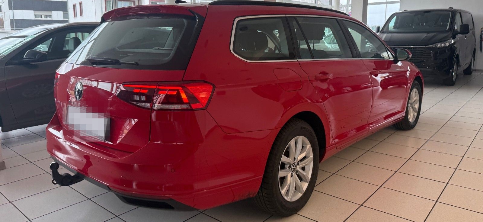 Volkswagen - 100 % QUALITÄT. AUTOMATIK FAMILIENKOMBI + AHK foto 7