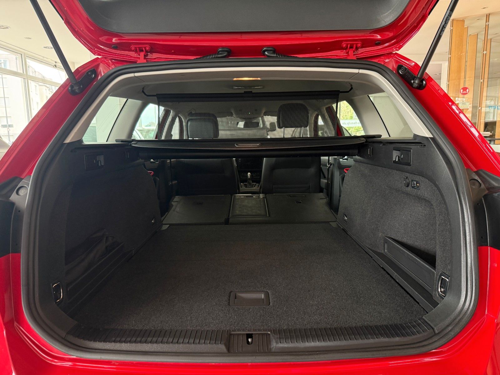 Volkswagen - 100 % QUALITÄT. AUTOMATIK FAMILIENKOMBI + AHK foto 8