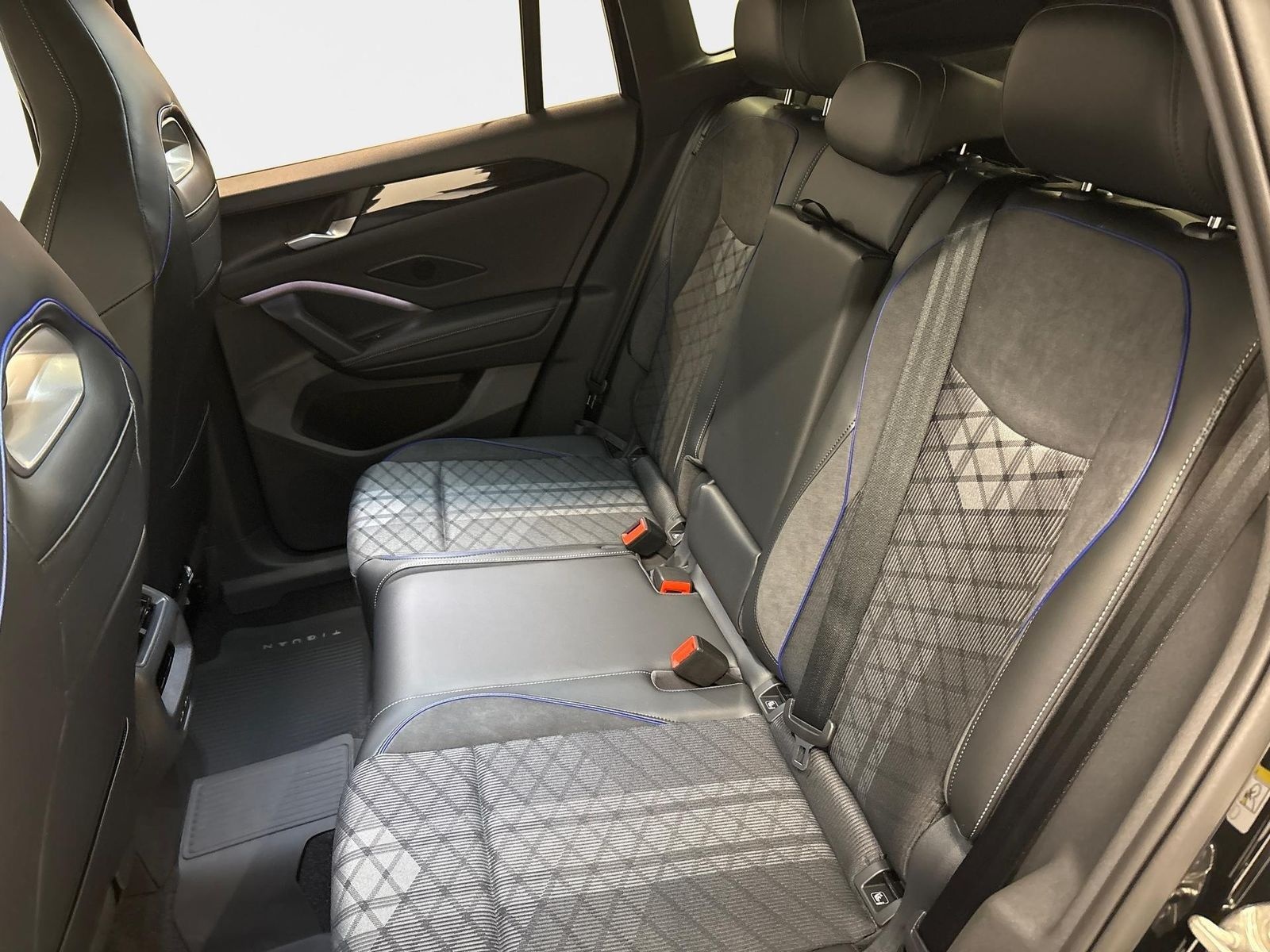 Volkswagen Tiguan R-Line 1.5 eTSI 150PS/110kW DSG7 2026 ... foto 13