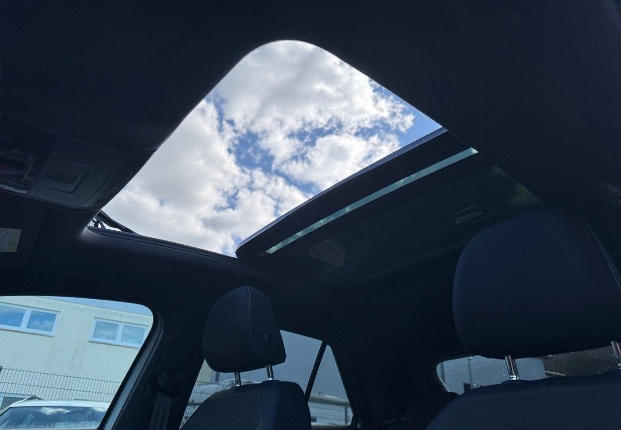 Volkswagen T-Roc Black Edition 1.5TSI DSG MATRIX+PANO+19Alu foto 15