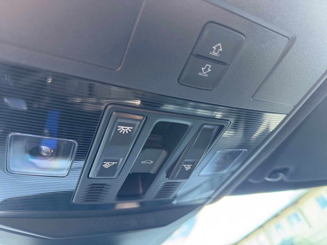 Volkswagen T-Roc Black Edition 1.5TSI DSG MATRIX+PANO+19Alu foto 19
