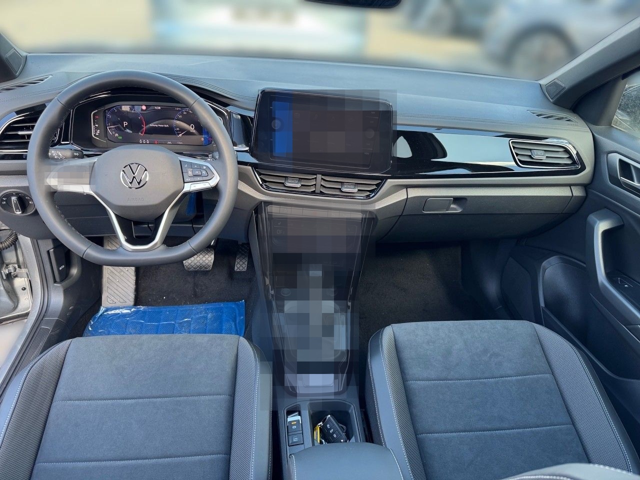Volkswagen T-Roc Black Edition 1.5TSI DSG MATRIX+PANO+19Alu foto 10