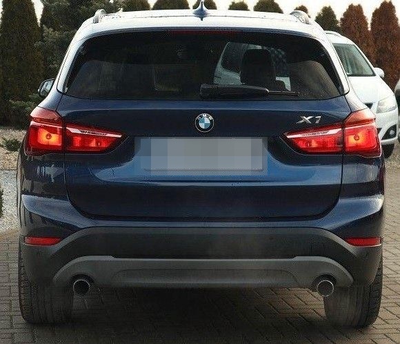 BMW X1 xDrive 20i Leder Navi Pano foto 6