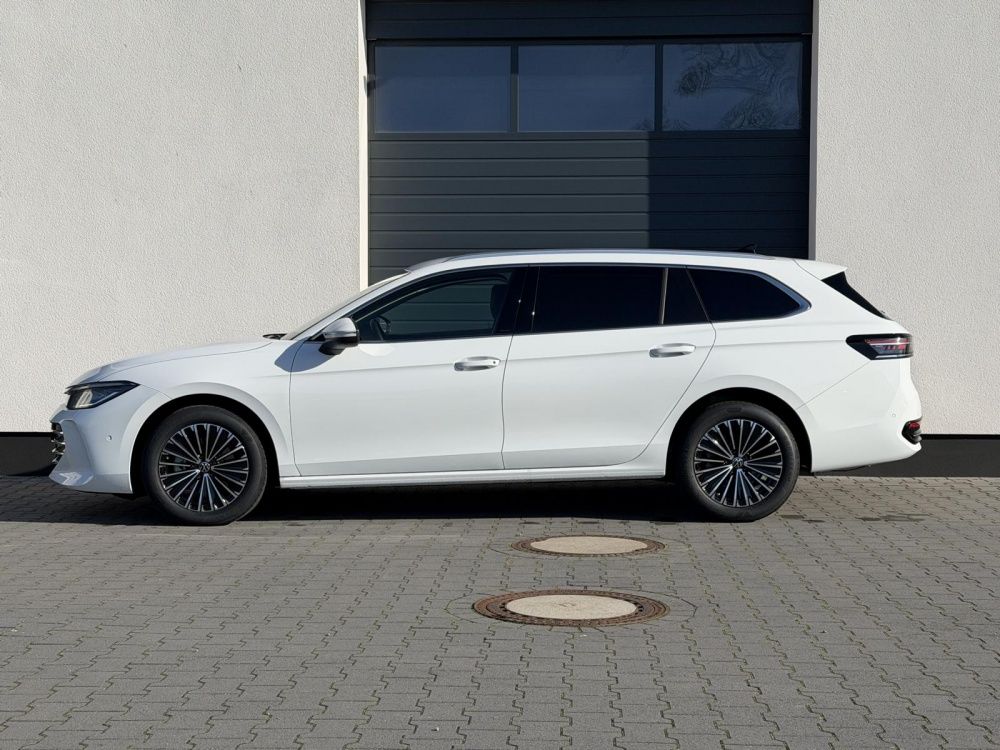 Volkswagen Passat Variant Elegance 1,5 eTSI DSG Leder DCC foto 2