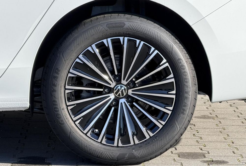 Volkswagen Passat Variant Elegance 1,5 eTSI DSG Leder DCC foto 7