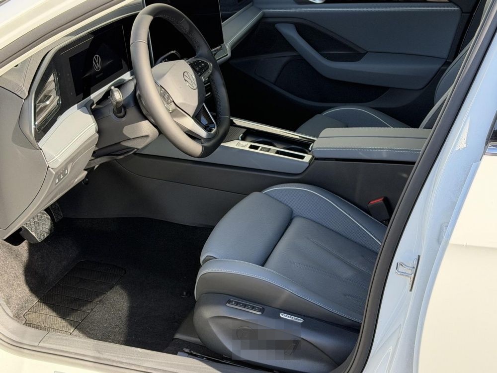 Volkswagen Passat Variant Elegance 1,5 eTSI DSG Leder DCC foto 9