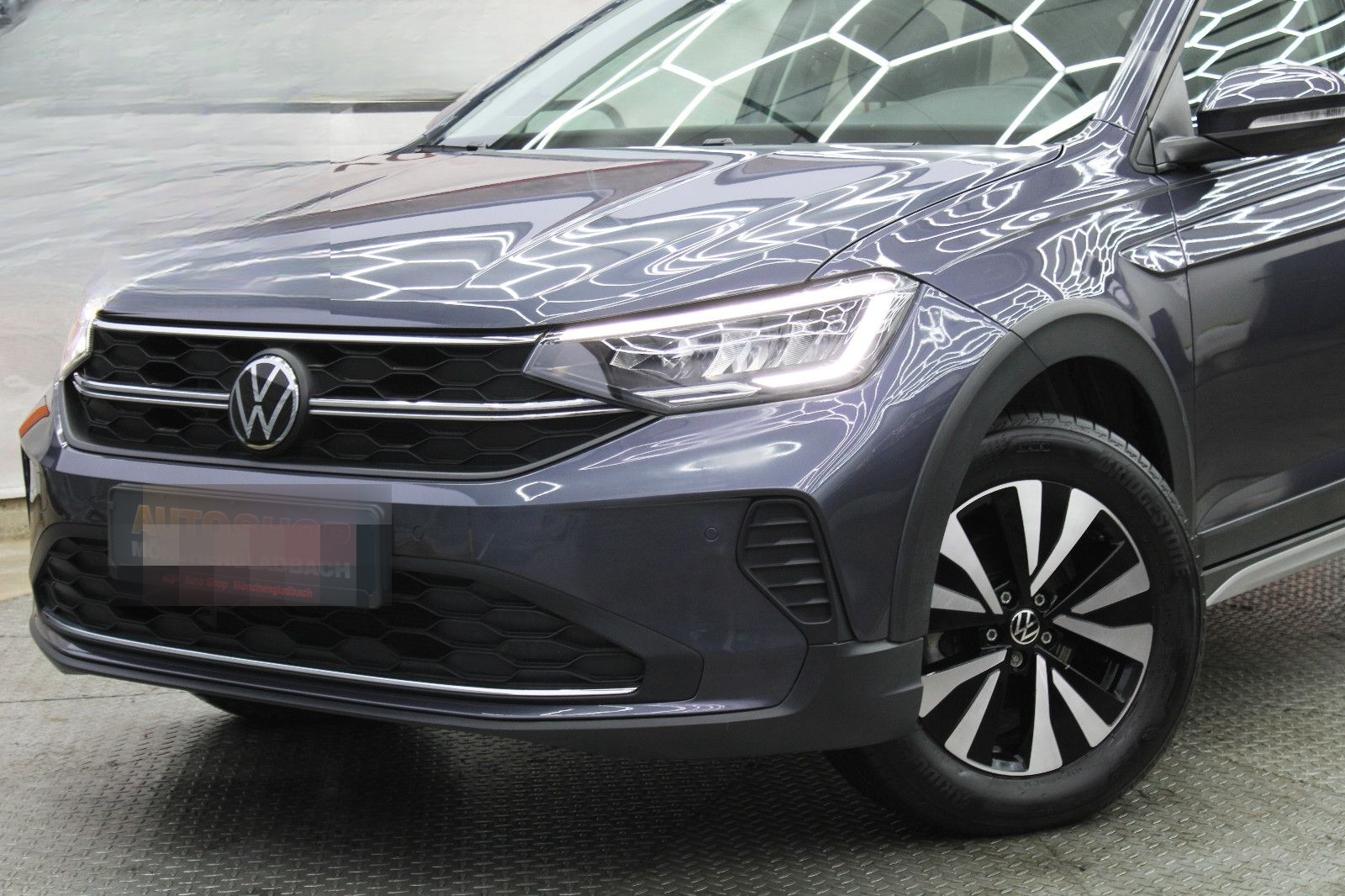 Volkswagen Taigo *Automatik*Tüv&Inspektion Neu*Kamera* foto 3