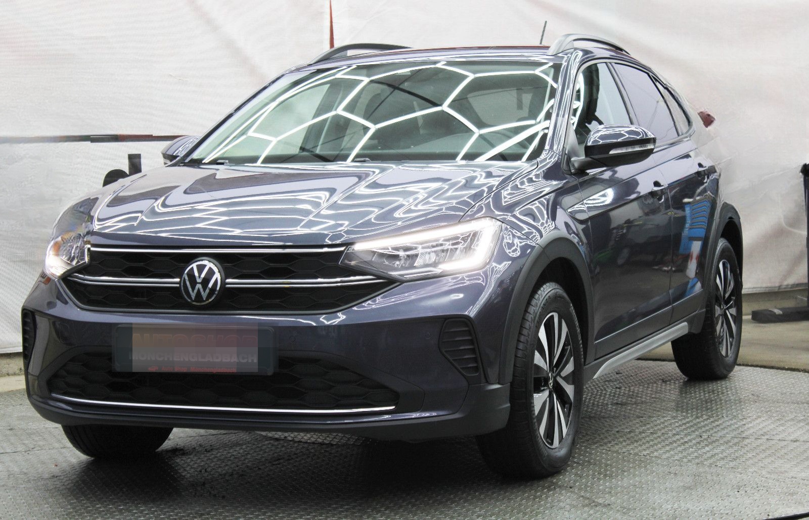 Volkswagen Taigo *Automatik*Tüv&Inspektion Neu*Kamera* foto 4