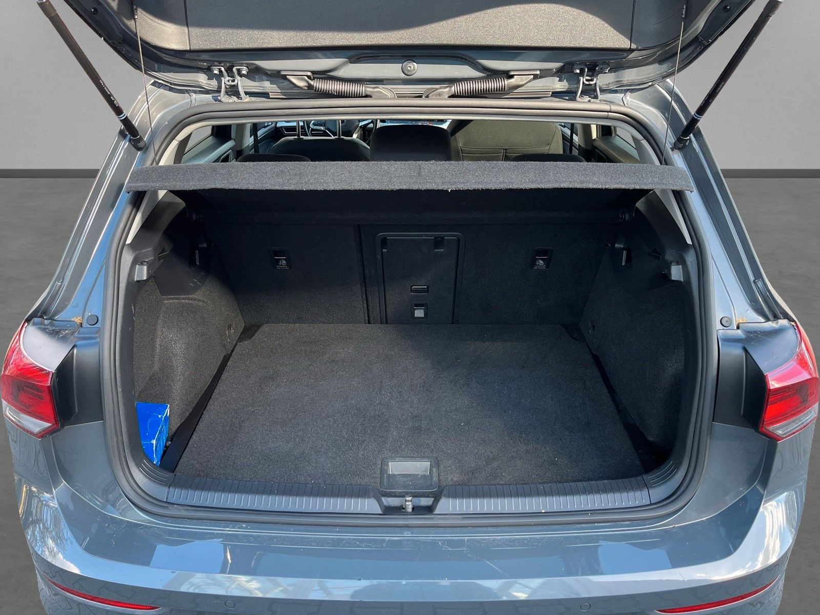 Volkswagen Golf VIII Lim. Life|ACC|Kam|LED|VC|Carplay|NAVI foto 7