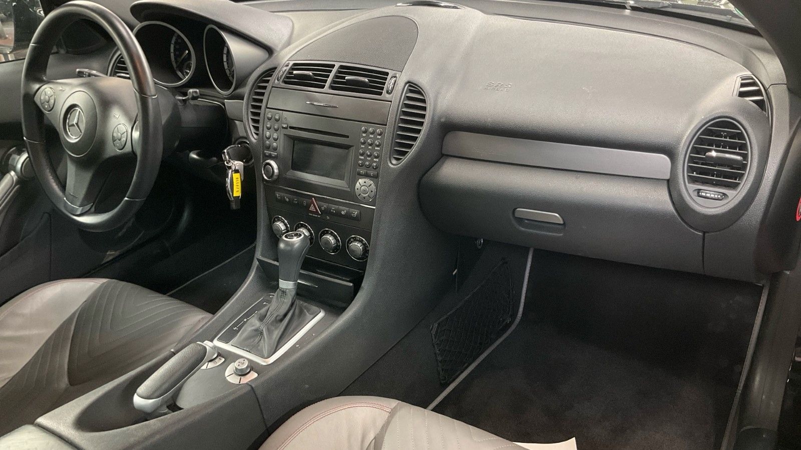Mercedes-Benz SLK 200 Grand Edition/Xenon/Navi/designo/1.Hand foto 6