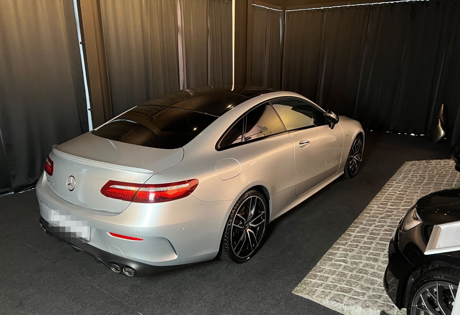 Mercedes-Benz E 53 AMG E Coupe foto 14