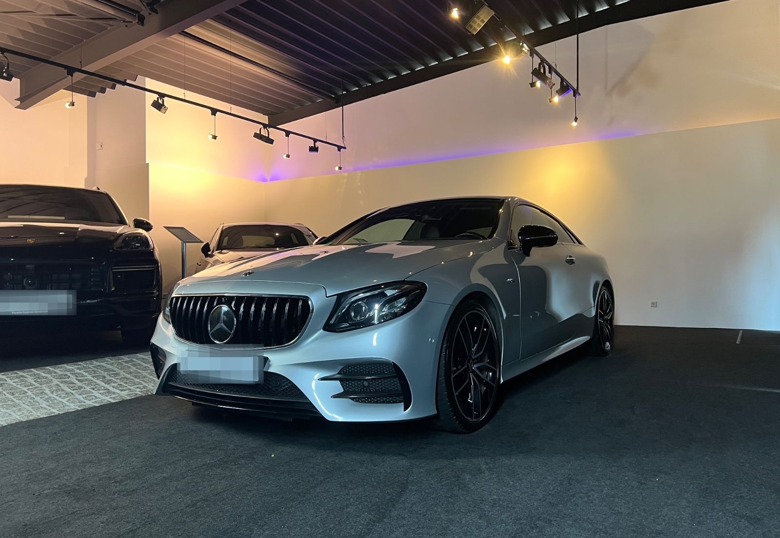 Mercedes-Benz E 53 AMG E Coupe foto 24