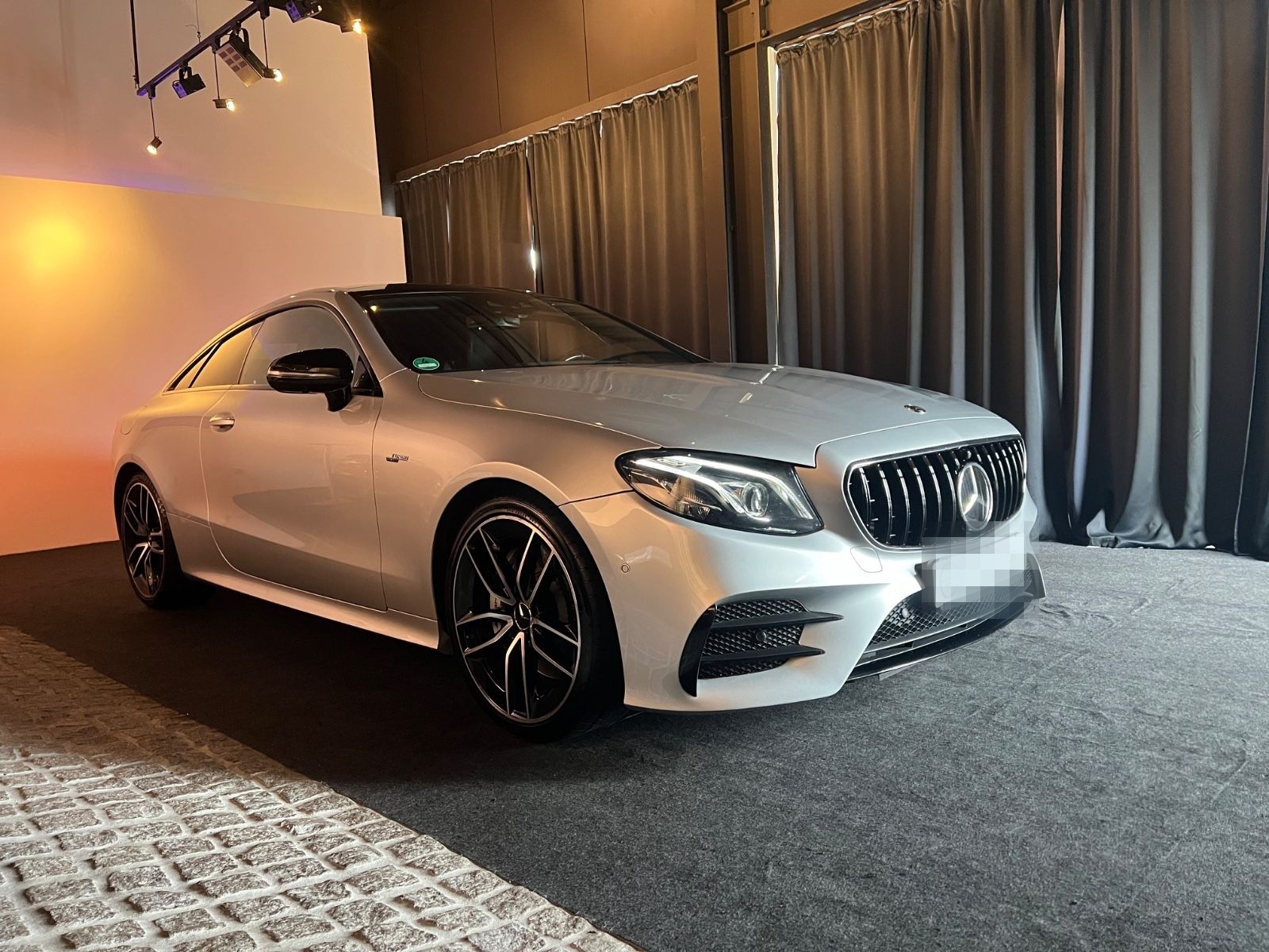 Mercedes-Benz E 53 AMG E Coupe foto 10