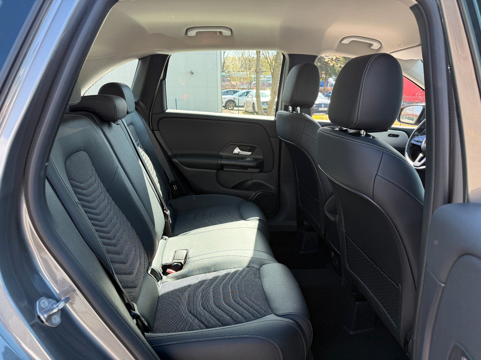 Mercedes-Benz B 180 Garantie Style*1.Hand*nur 21.000 Km*Kamera foto 17