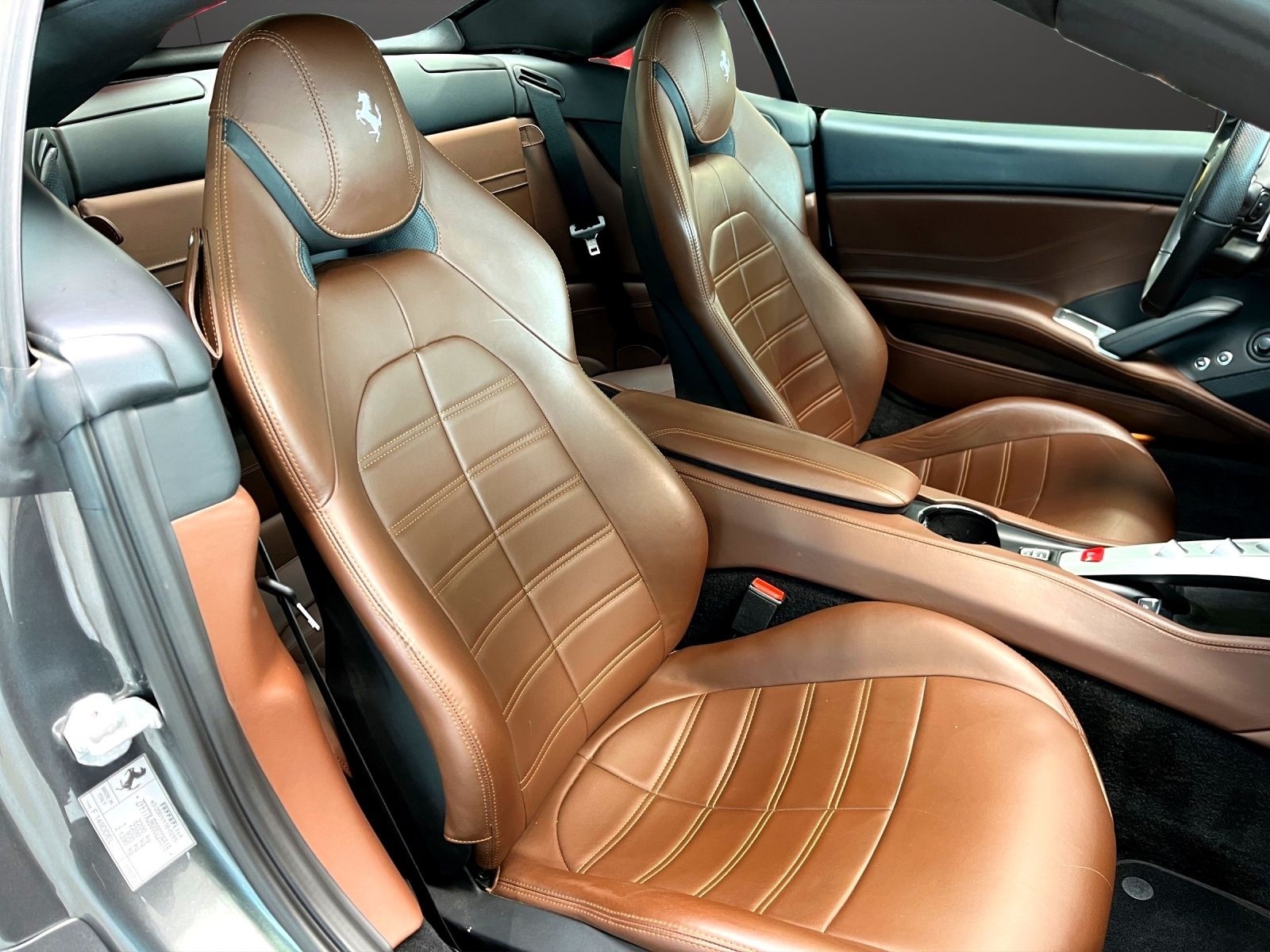 Ferrari California T foto 15