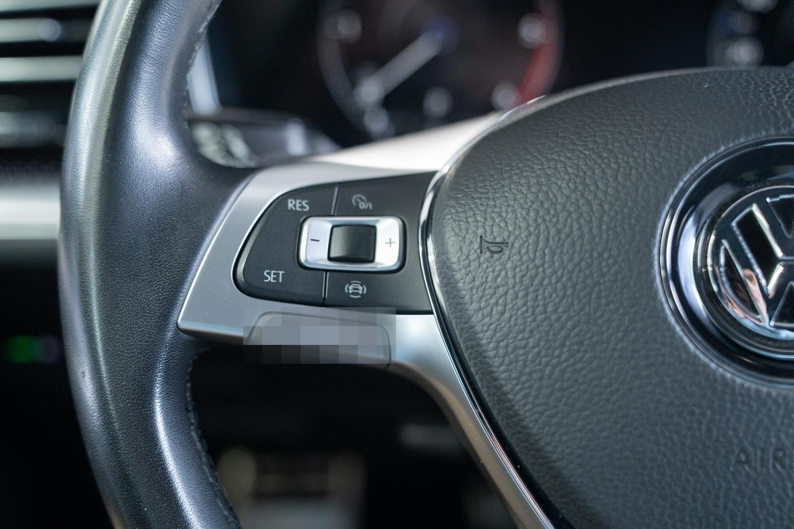 Volkswagen Touareg 3.0 V6 TDI 4M R-LINE*MATRIX*ACC*AHK* foto 17