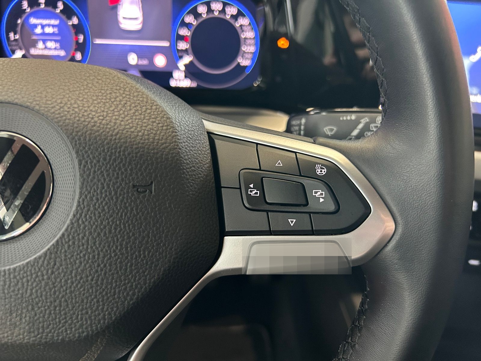 Volkswagen Golf VIII Life 1.5 TSI *HuD*AHK*NAV*ACC*SHZ* foto 12