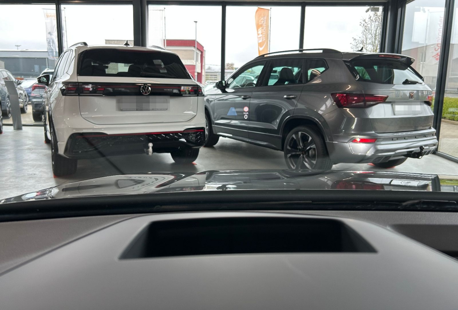 Volkswagen Golf VIII Life 1.5 TSI *HuD*AHK*NAV*ACC*SHZ* foto 14