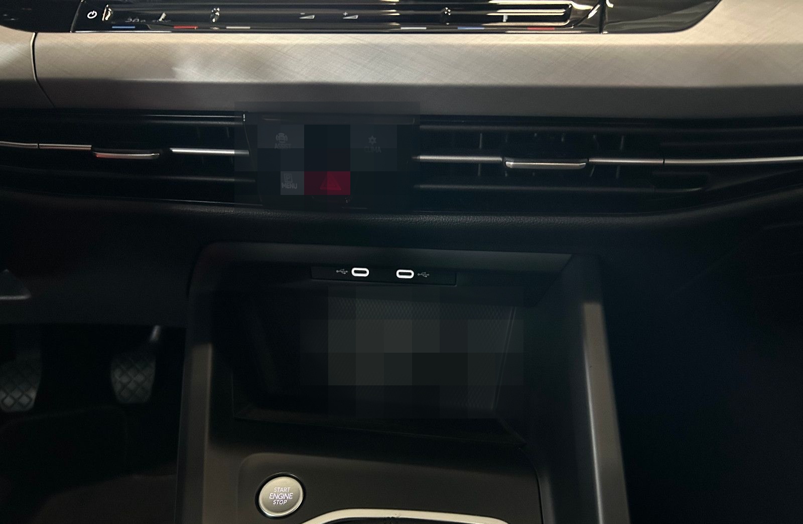 Volkswagen Golf VIII Life 1.5 TSI *HuD*AHK*NAV*ACC*SHZ* foto 17