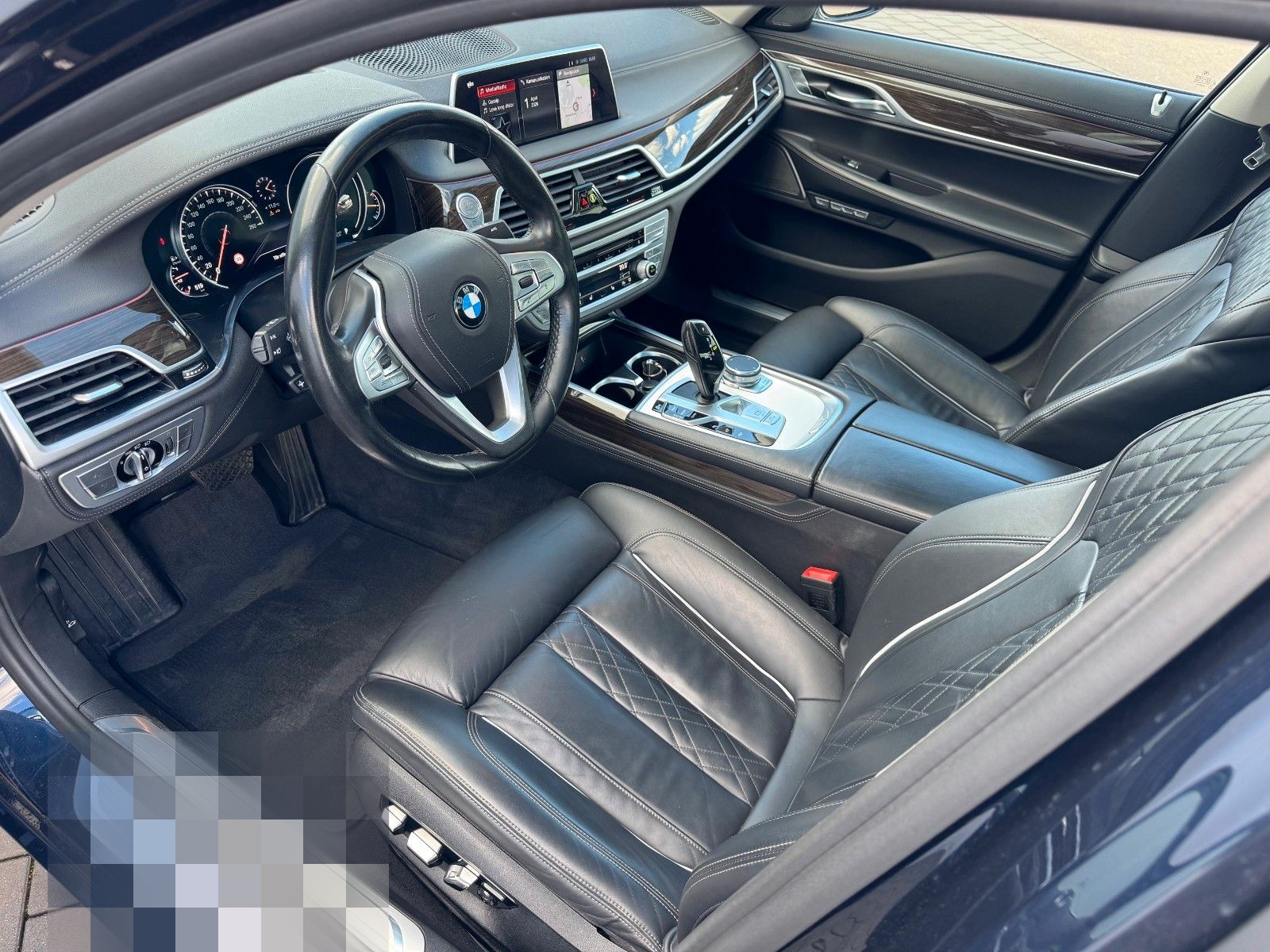 BMW 740 d xDrive H&K HuD TV Standhzg Laser Massage foto 12