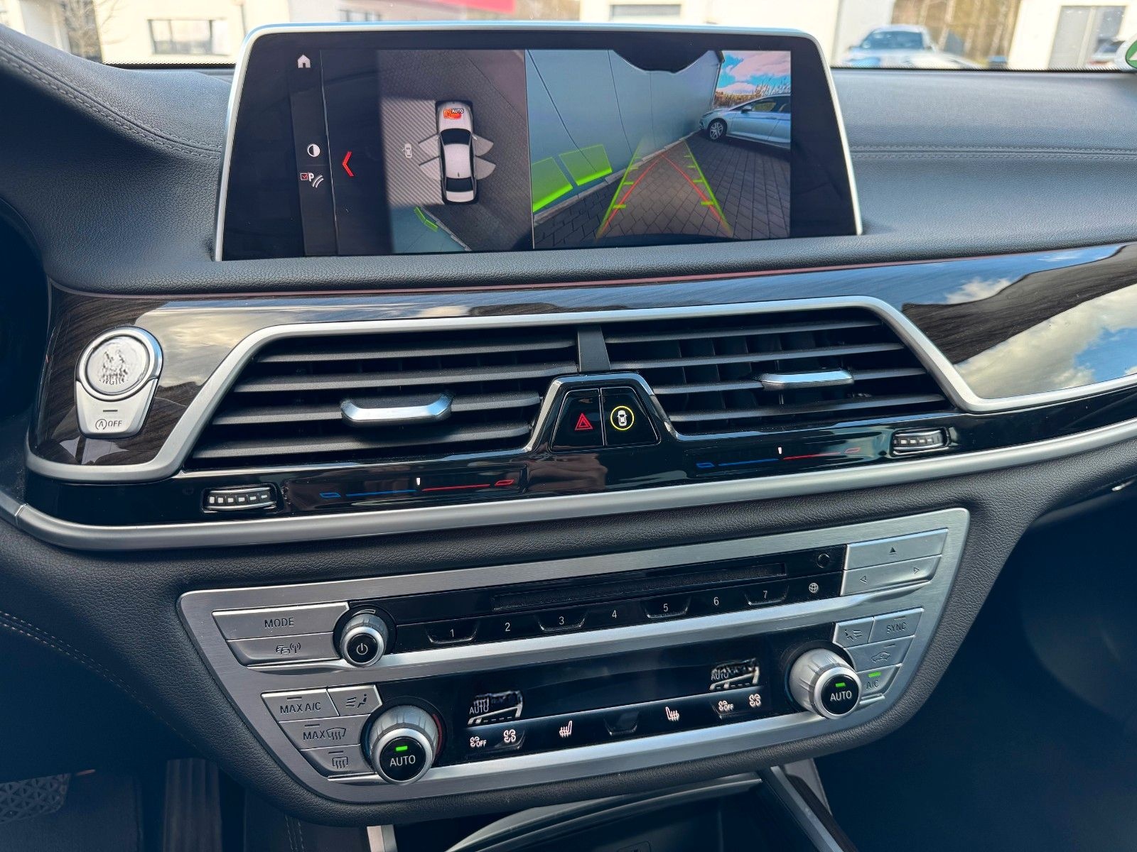 BMW 740 d xDrive H&K HuD TV Standhzg Laser Massage foto 20