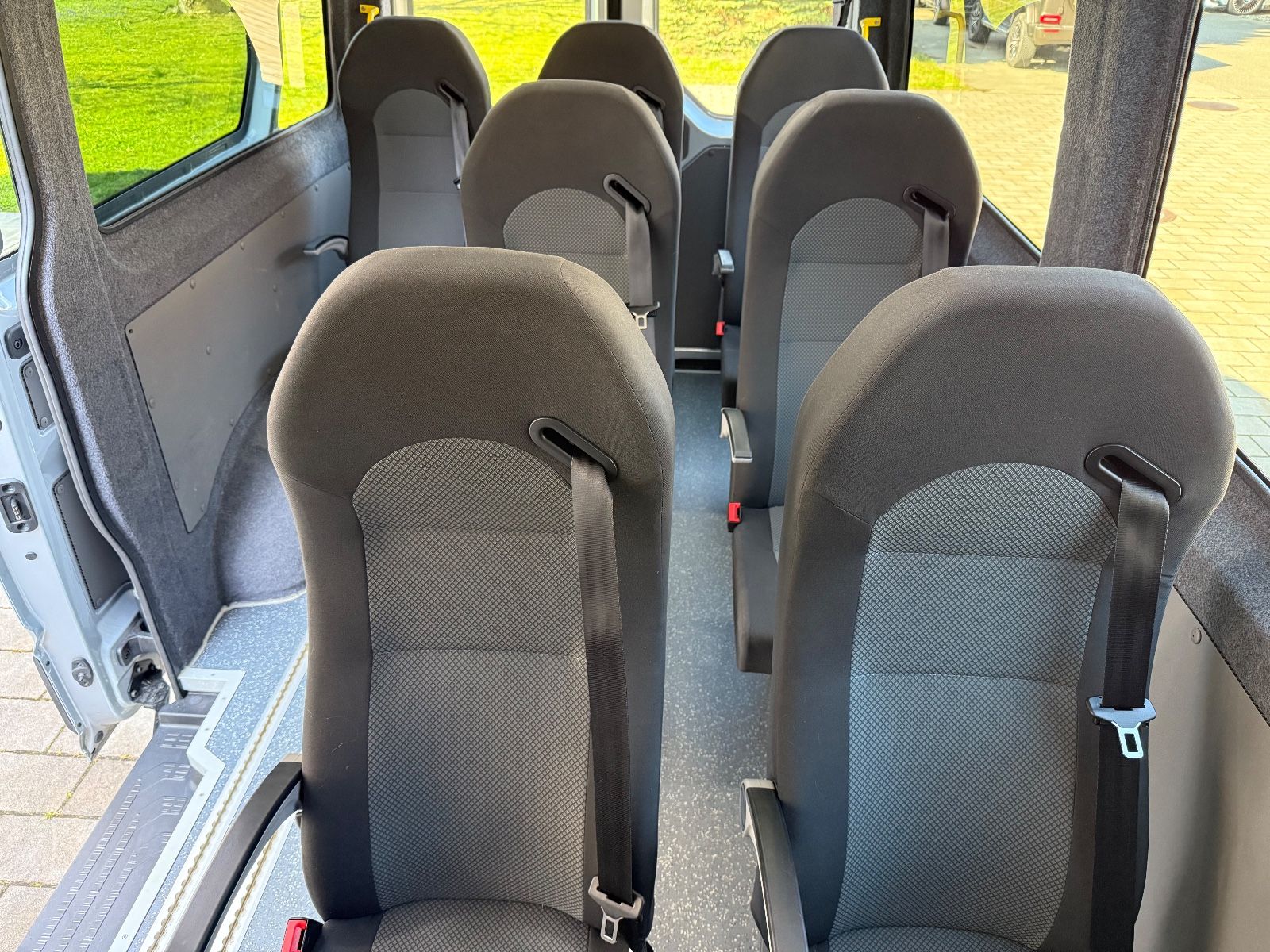 Volkswagen Kasten 35 mittellang  9 Sitze*Navi*LED*AHK*Kame foto 24