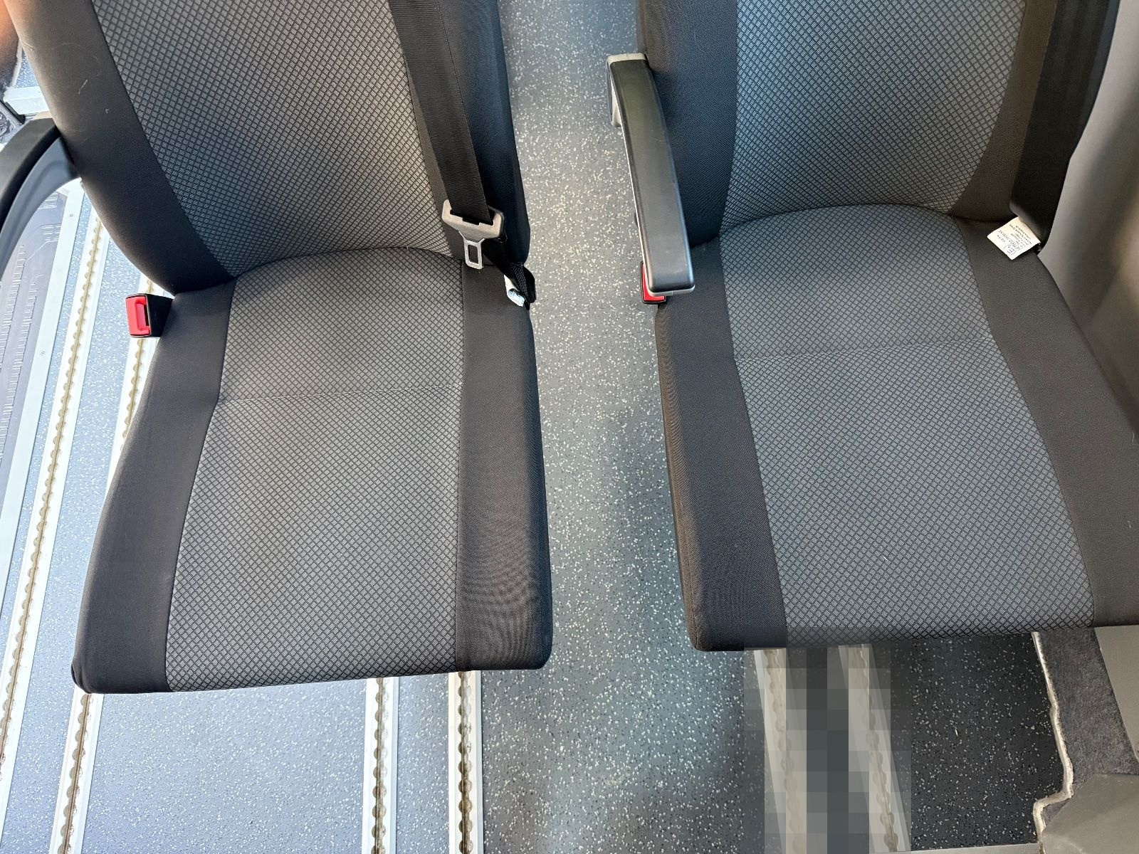 Volkswagen Kasten 35 mittellang  9 Sitze*Navi*LED*AHK*Kame foto 25