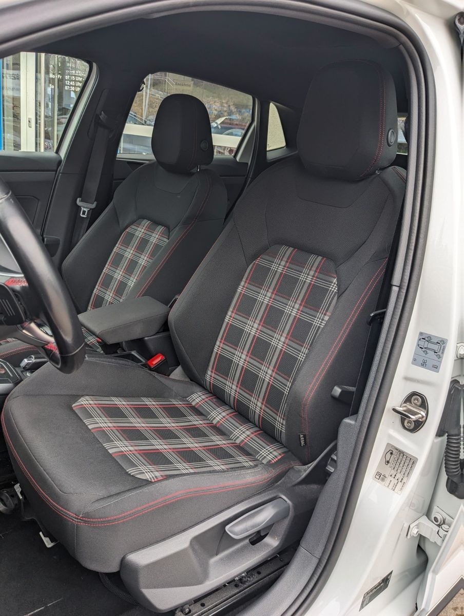 Volkswagen Polo VI GTI foto 4