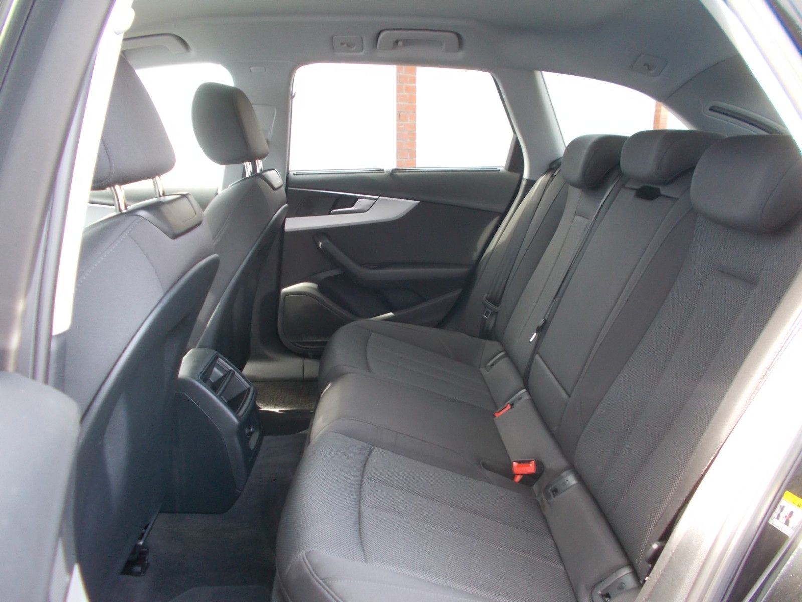 Audi A4 Avant 35 TFSI * DSG * NAVI * LED * Allwetter foto 11
