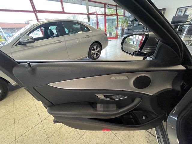 Mercedes-Benz E 220 E Limousine E 220 d foto 7