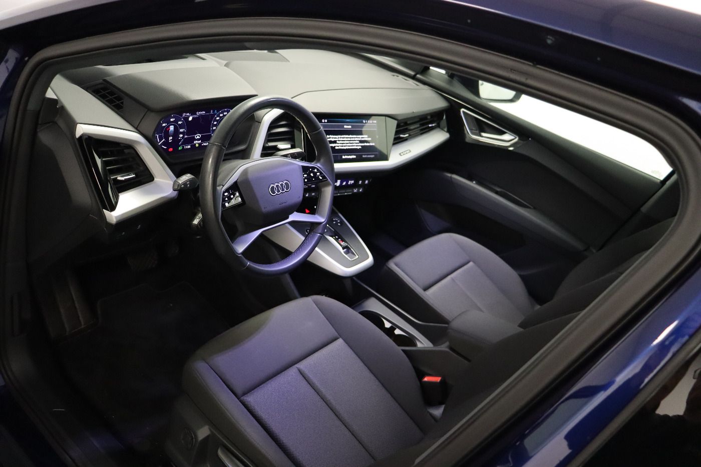 Audi Q4 Sportback e-tron 40 CarPlay|HUD|ACC|LED foto 9