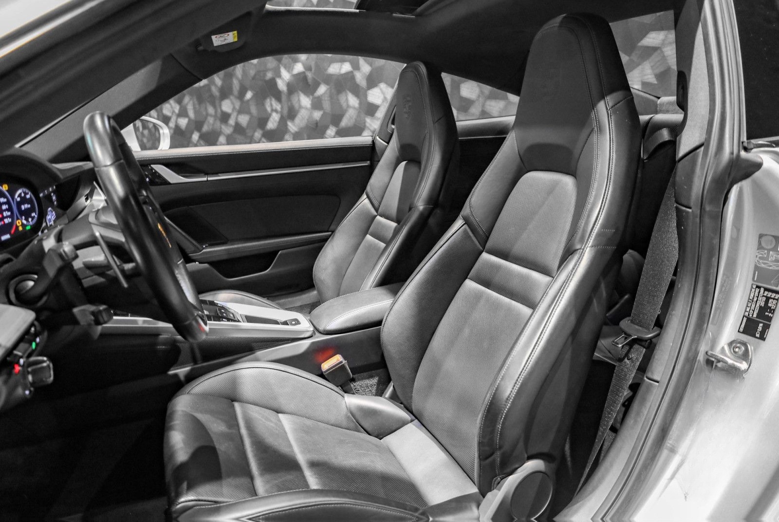Porsche 992 Carrera 4S Coupé PDK foto 4