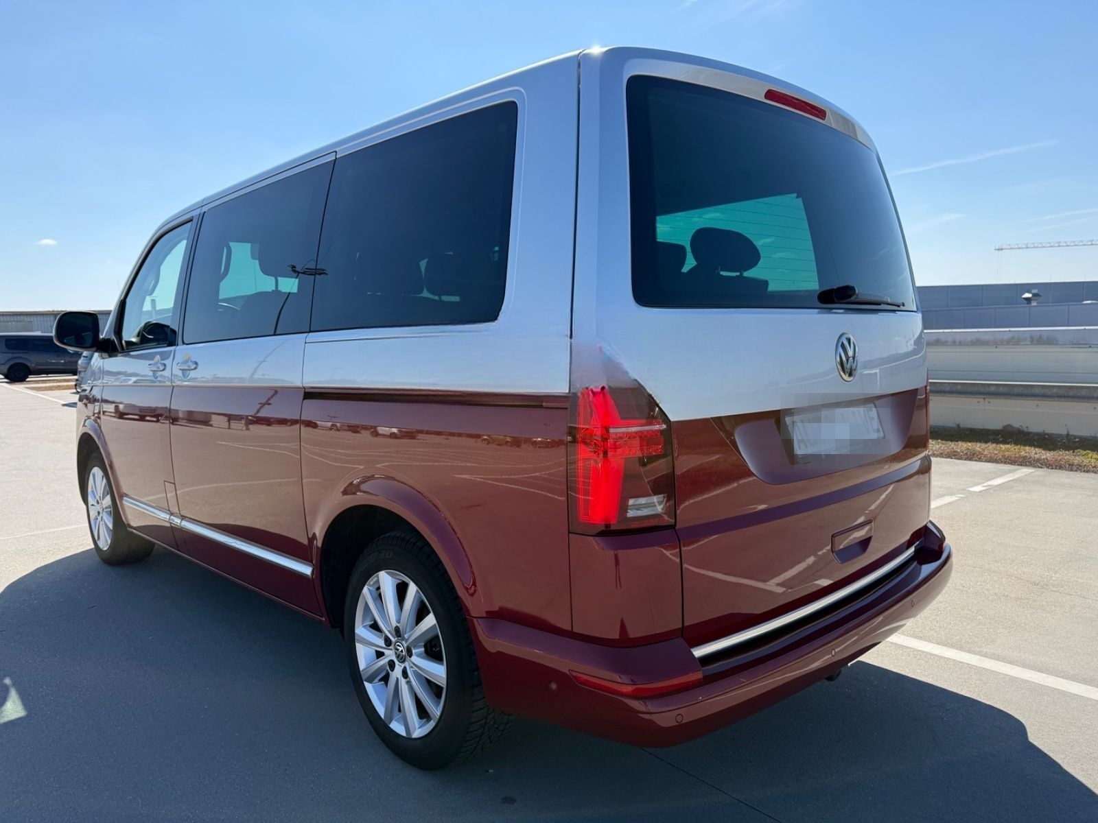 Volkswagen T6.1 Multivan*4M*DSG*VIRT*NAVI*LED*LEDER*AHK*VOL foto 3