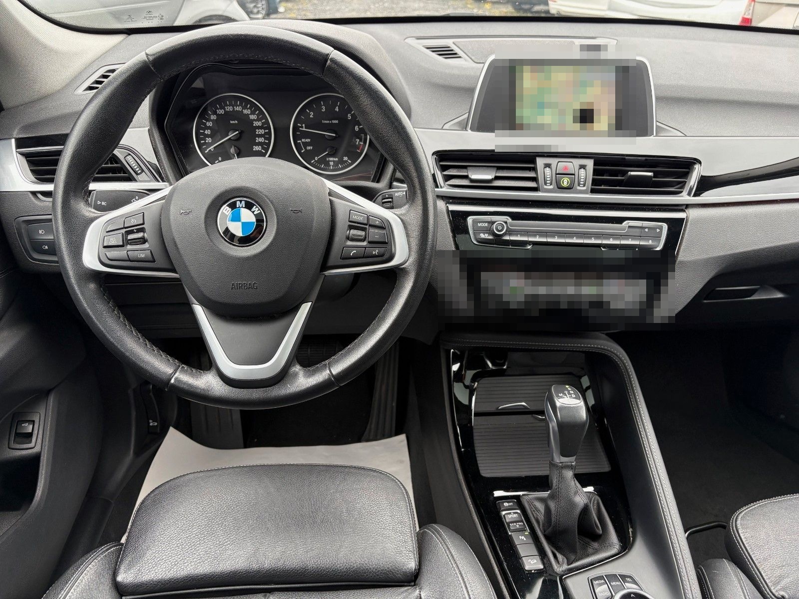 BMW X1 xDrive20i Aut. SPORT LINE Navi Leder LED Pano foto 14
